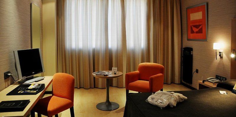 Abba Huesca Hotel Buitenkant foto